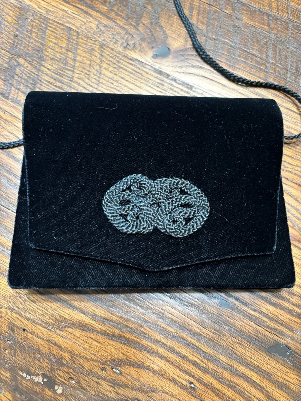 Vintage ‘80’s Black Velvet Structured shoulder bag/clutch-pristine condition!!